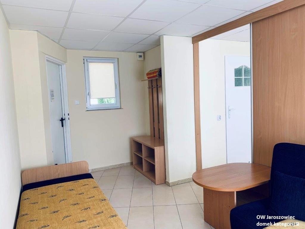 Ow Jaroszowiec Łazy Kültér fotó